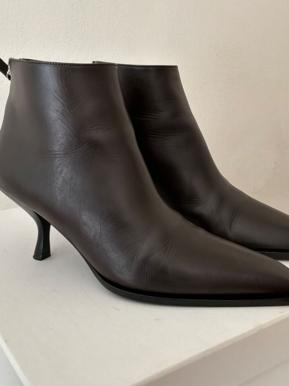 THE ROW Coco dark brown leather boots - Picture 3 of 15